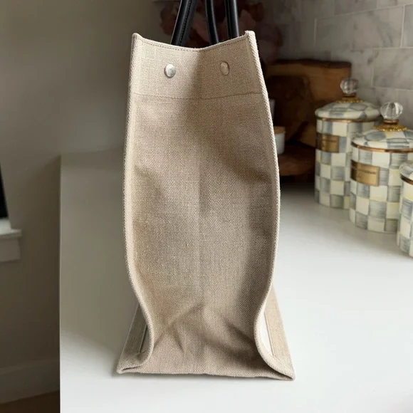 Saint Laurent Rive Gauche Beige Shopping Tote - Picture 12 of 15